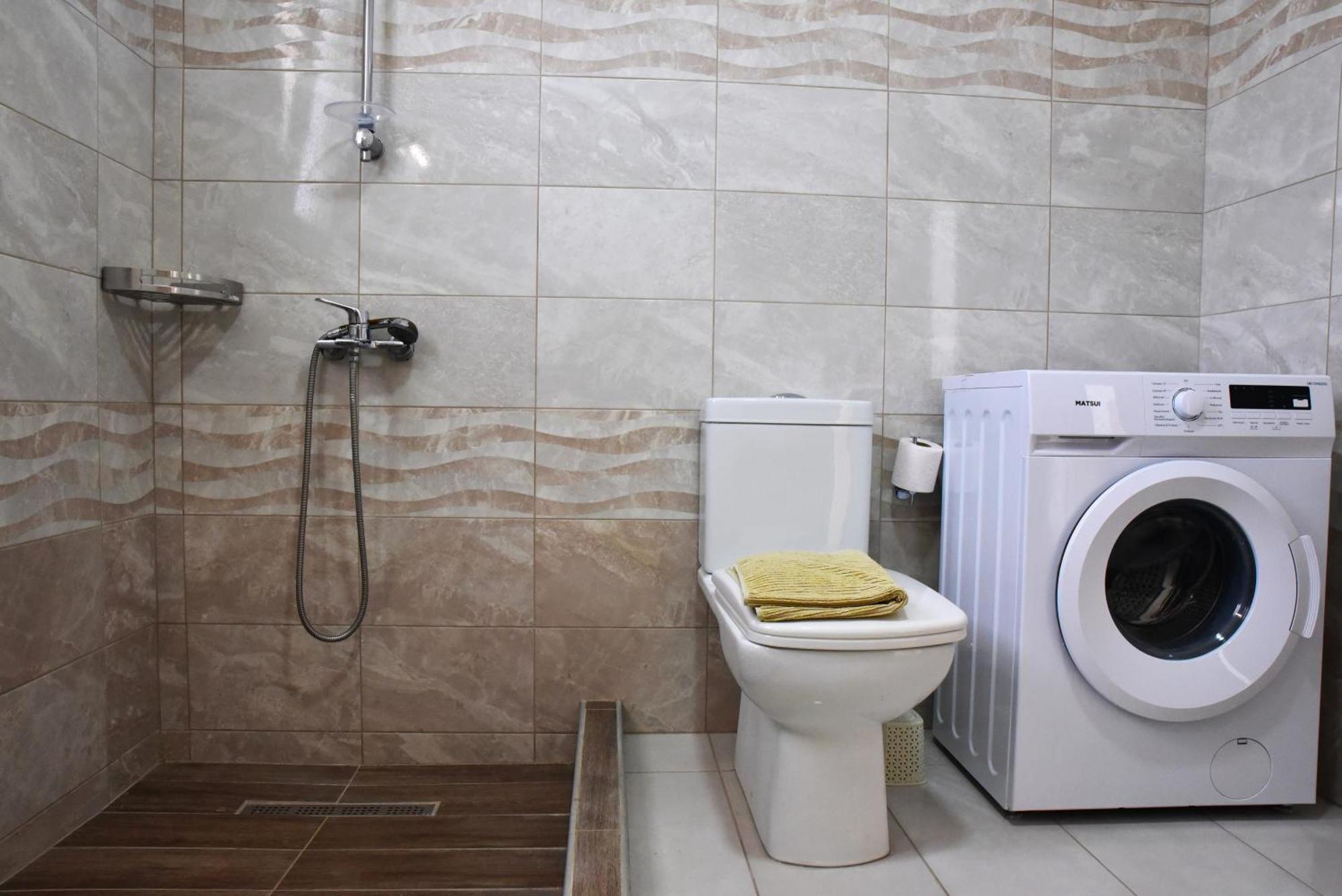Hotel apartamentowy Roseberry 2*