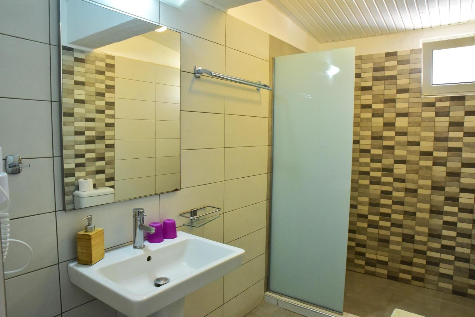 Hotel apartamentowy Roseberry 2*